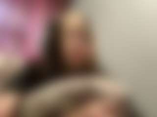 Mia's Live Sex Cam Show