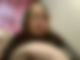 Mia's Live Sex Cam Show