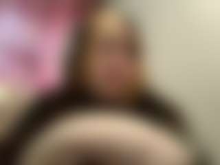 Mia's Live Sex Cam Show