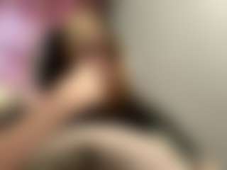Mia's Live Sex Cam Show