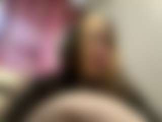 Mia's Live Sex Cam Show