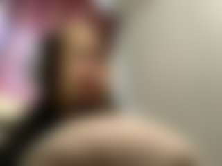 Mia's Live Sex Cam Show