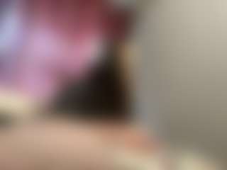 Mia's Live Sex Cam Show