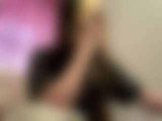 Mia's Live Sex Cam Show