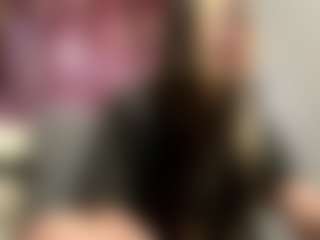 Mia's Live Sex Cam Show
