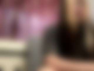 Mia's Live Sex Cam Show