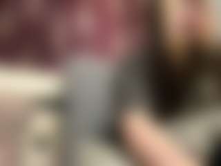 Mia's Live Sex Cam Show