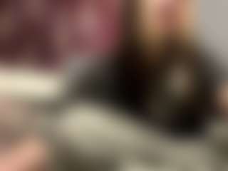 Mia's Live Sex Cam Show