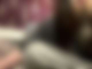 Mia's Live Sex Cam Show
