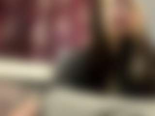 Mia's Live Sex Cam Show