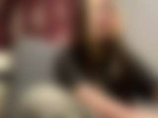 Mia's Live Sex Cam Show