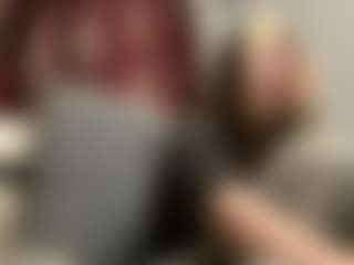 Mia's Live Sex Cam Show