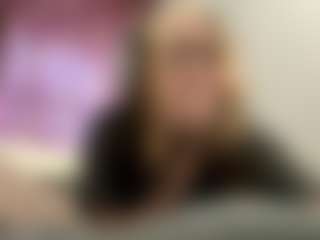 Mia's Live Sex Cam Show