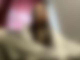 Live cam show with Mia - Solo on Livezox