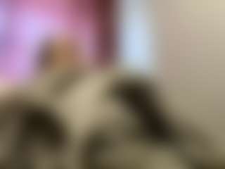 Mia's Live Sex Cam Show