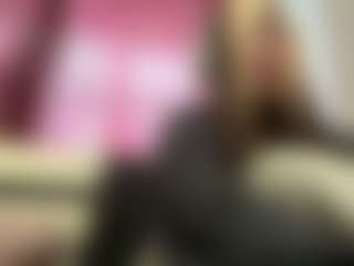 Mia's Live Sex Cam Show