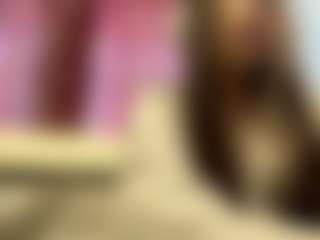 Live cam show with Mia - White Mature on Camsoda
