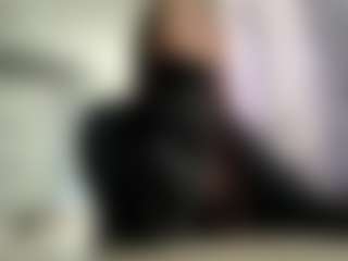 Mia's Live Sex Cam Show