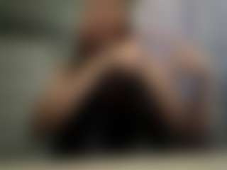 Live cam show with Mia - Hairy Pussy MILF on Streamer API