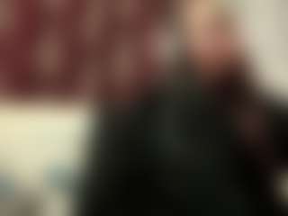 Live cam show with Mia - Mature on CamSodaAdn