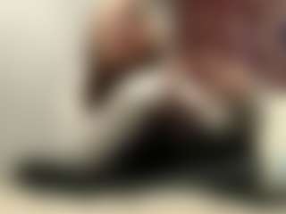 Mia's Live Sex Cam Show