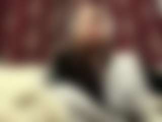 Mia's Live Sex Cam Show