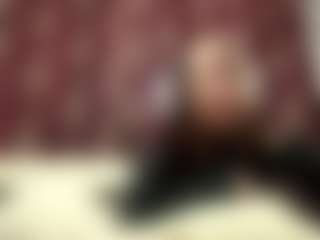 Mia's Live Sex Cam Show