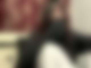 Mia's Live Sex Cam Show