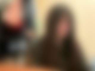 Live cam show with Mia - Small Tits Mature on Camsoda