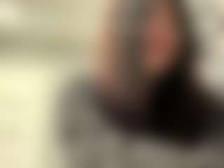 Mia's Live Sex Cam Show
