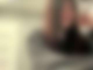 Mia's Live Sex Cam Show