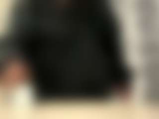 Mia's Live Sex Cam Show