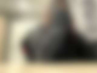 Mia's Live Sex Cam Show