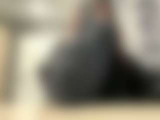 Mia's Live Sex Cam Show