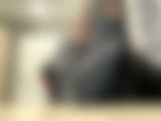 Mia's Live Sex Cam Show