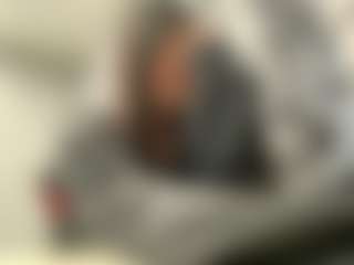 Mia's Live Sex Cam Show