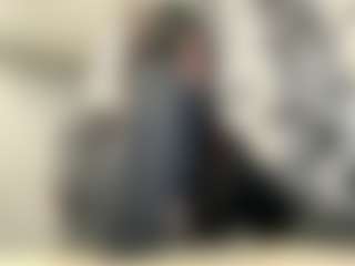 Mia's Live Sex Cam Show