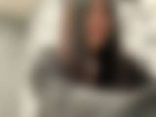 Mia's Live Sex Cam Show
