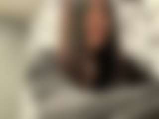 Mia's Live Sex Cam Show