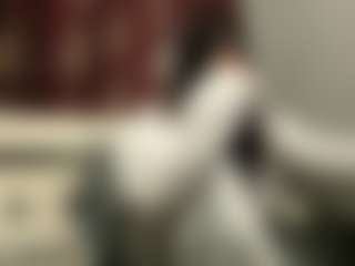 Mia's Live Sex Cam Show