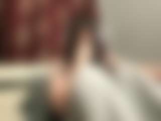 Live cam show with Mia - Small Tits on Camsoda