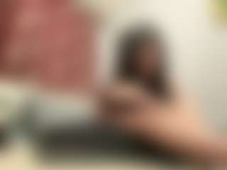 Mia's Live Sex Cam Show