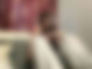 Mia's Live Sex Cam Show