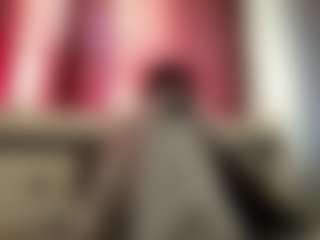 Mia's Live Sex Cam Show