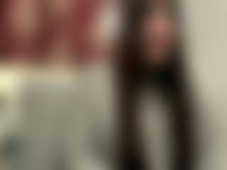 Mia's Live Sex Cam Show