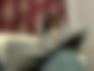 Mia's Live Sex Cam Show