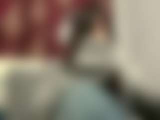 Live cam show with Mia - Fingering on Latina Girls