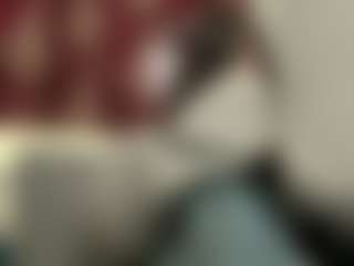 Mia's Live Sex Cam Show