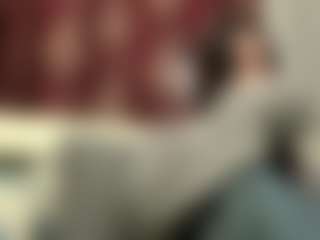 Mia's Live Sex Cam Show