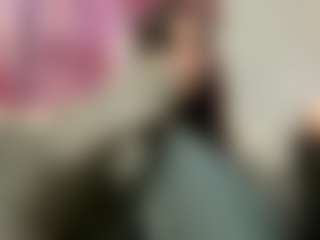 Mia's Live Sex Cam Show